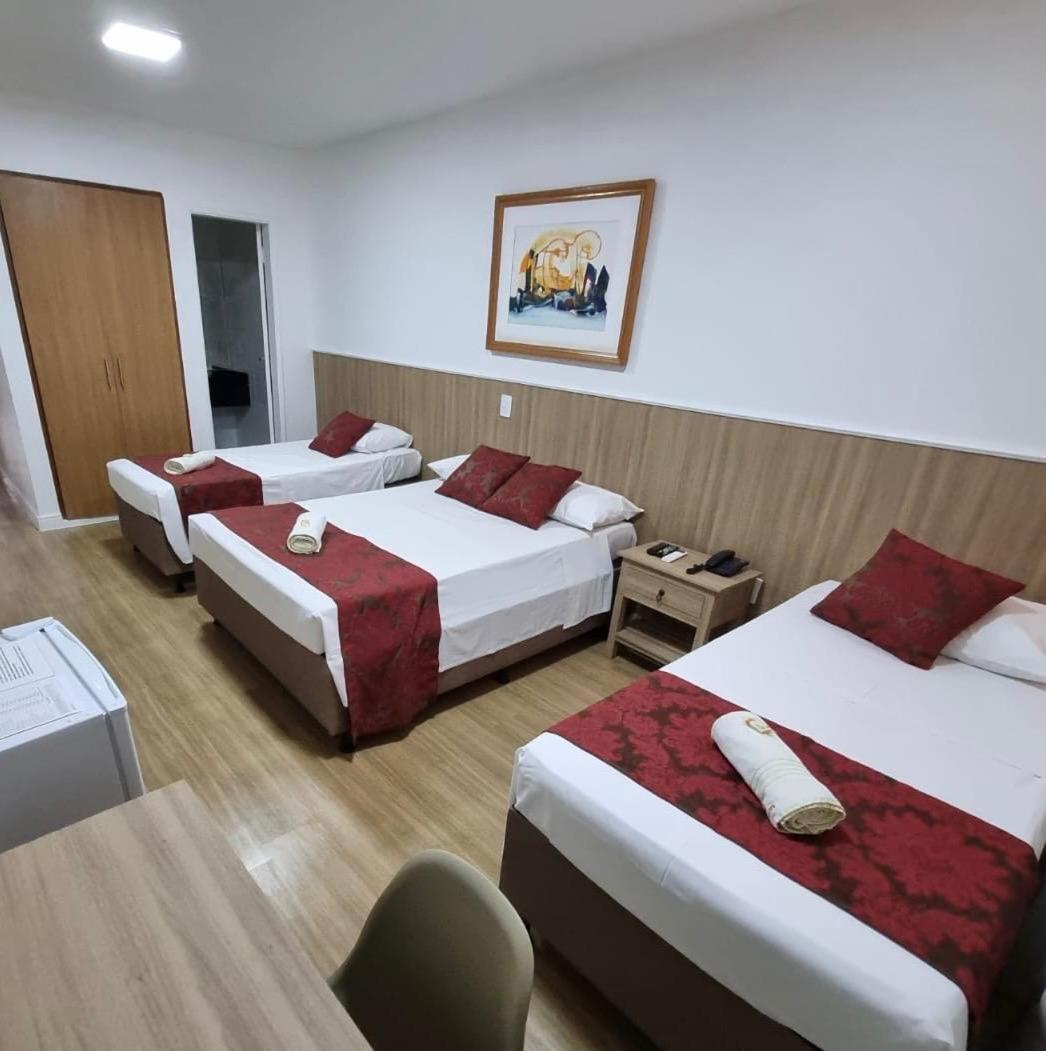 Max Hotel Núcleo Bandeirante Eksteriør billede