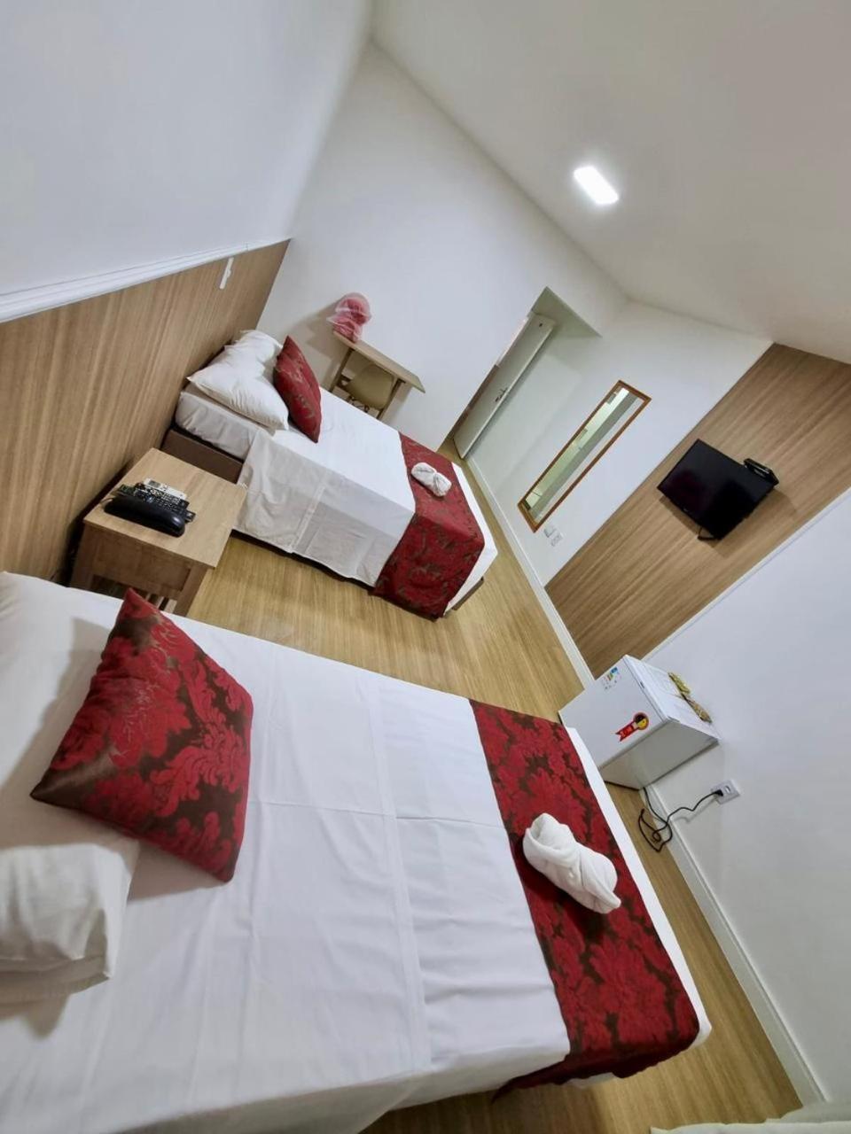 Max Hotel Núcleo Bandeirante Eksteriør billede