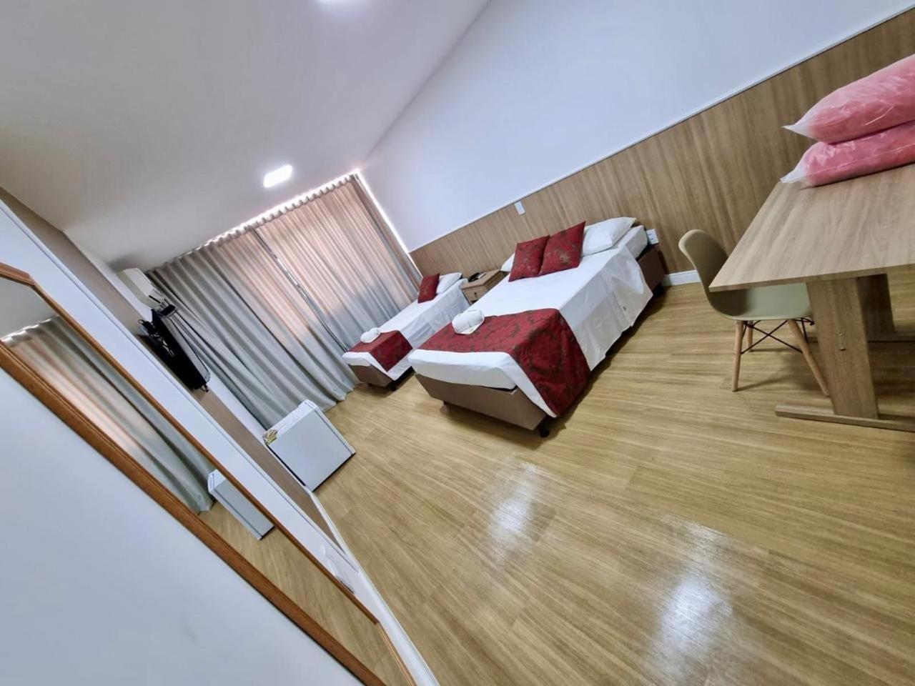 Max Hotel Núcleo Bandeirante Eksteriør billede